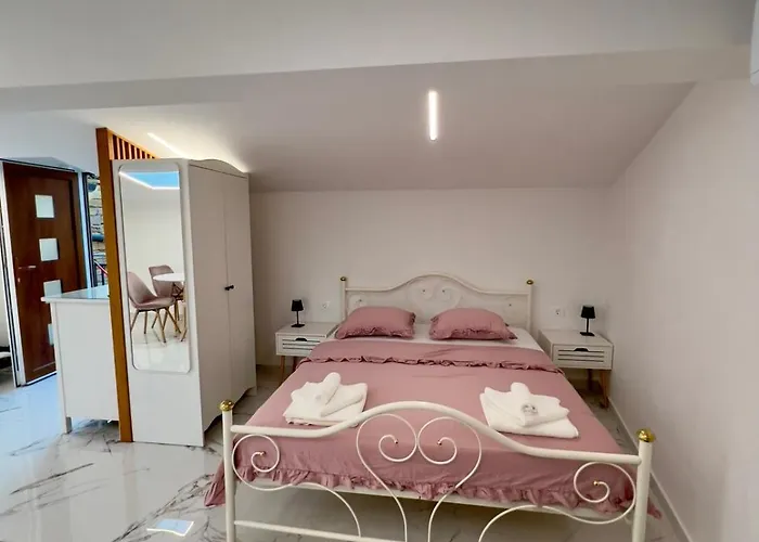 App Krofek * زْغورنيي سْكوفييي